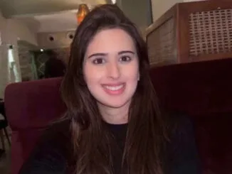 Saaniya Chandhok Biography